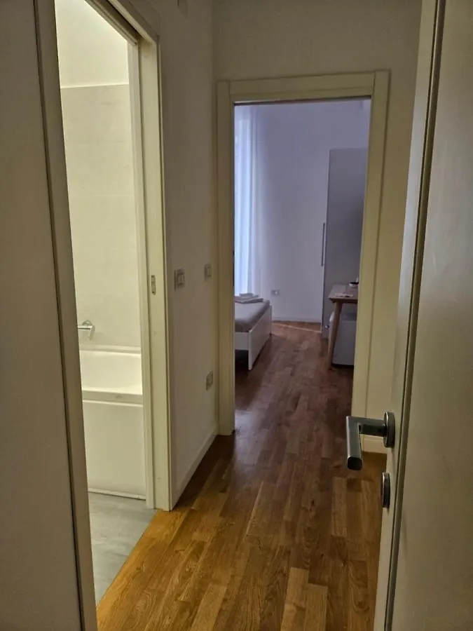 Toledo Suites Naples 0*,  Italy